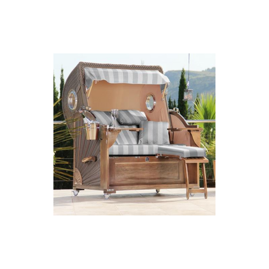 Premium beach chair by the brand DERKORB